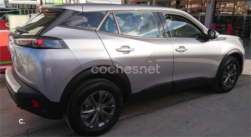 Gris / plata Usado 2021 Peugeot 2008 Allure SUV | 11.000 € - Imagen 1/3
