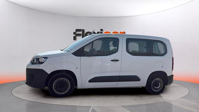 Usado Citroën Berlingo Live 102 CV (75 kW) 2020 Blanco Monovolumen