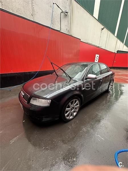 Usado Audi A4 Sport 180 CV (132 kW) 2004 Negro Berlina