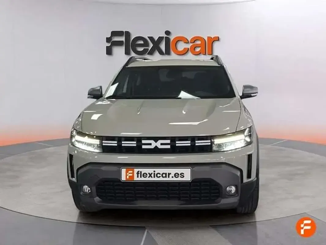 Usado Dacia Duster Journey 131 CV (96 kW) 2025 Gris SUV