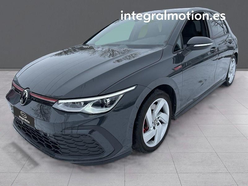 Usado VW Golf VIII GTI 244 CV (179 kW) 2022 Grisnegro Berlina