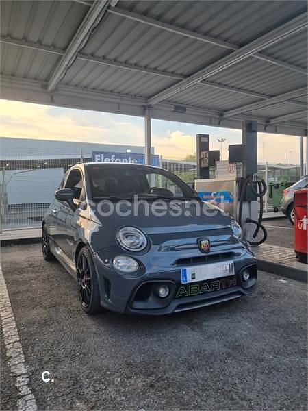 Gris / plata Usado 2019 Abarth 595 Berlina | 19.000 € (Un poco caro) - Imagen 1/4