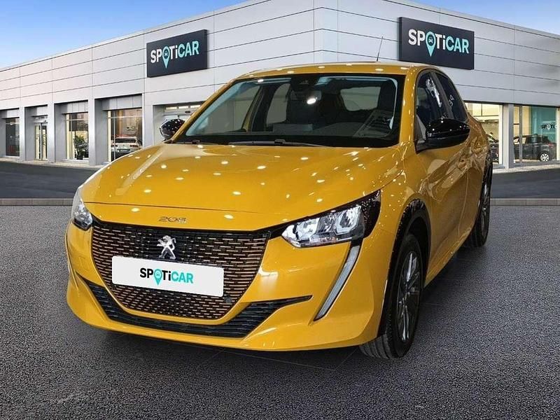 Amarillo Usado 2023 Peugeot e-208 Active Utilitario | 17.990 € (Super precio) - Imagen 1/4