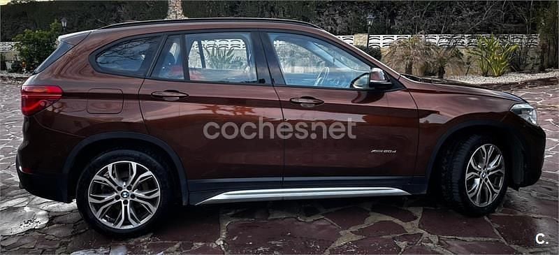Używany BMW X1 190 KM (139 kW) 2016 Brązowy SUV