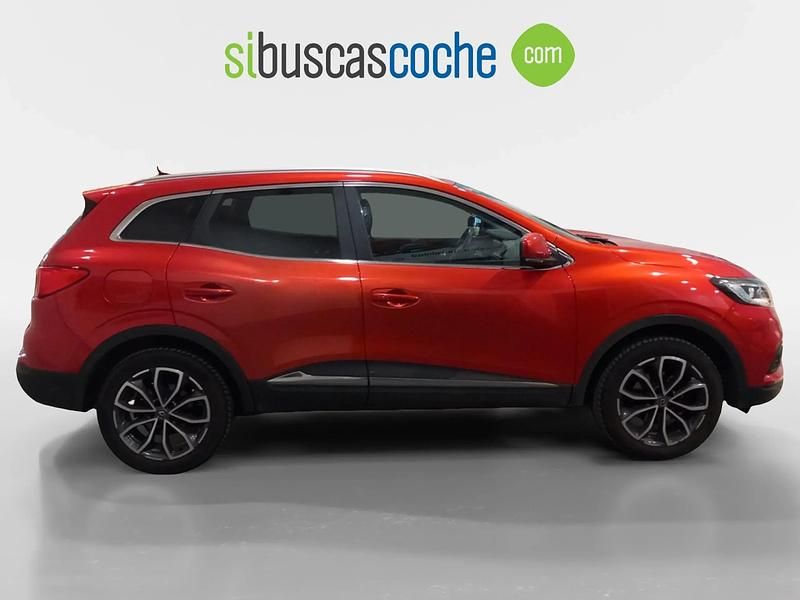 Usado Renault Kadjar Zen 103 CV (75 kW) 2020 Rojo SUV