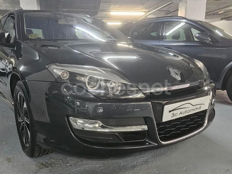 Gris / plata Usado 2014 Renault Laguna III Bose Edition Familiar | 9000 € - Imagen 1/4