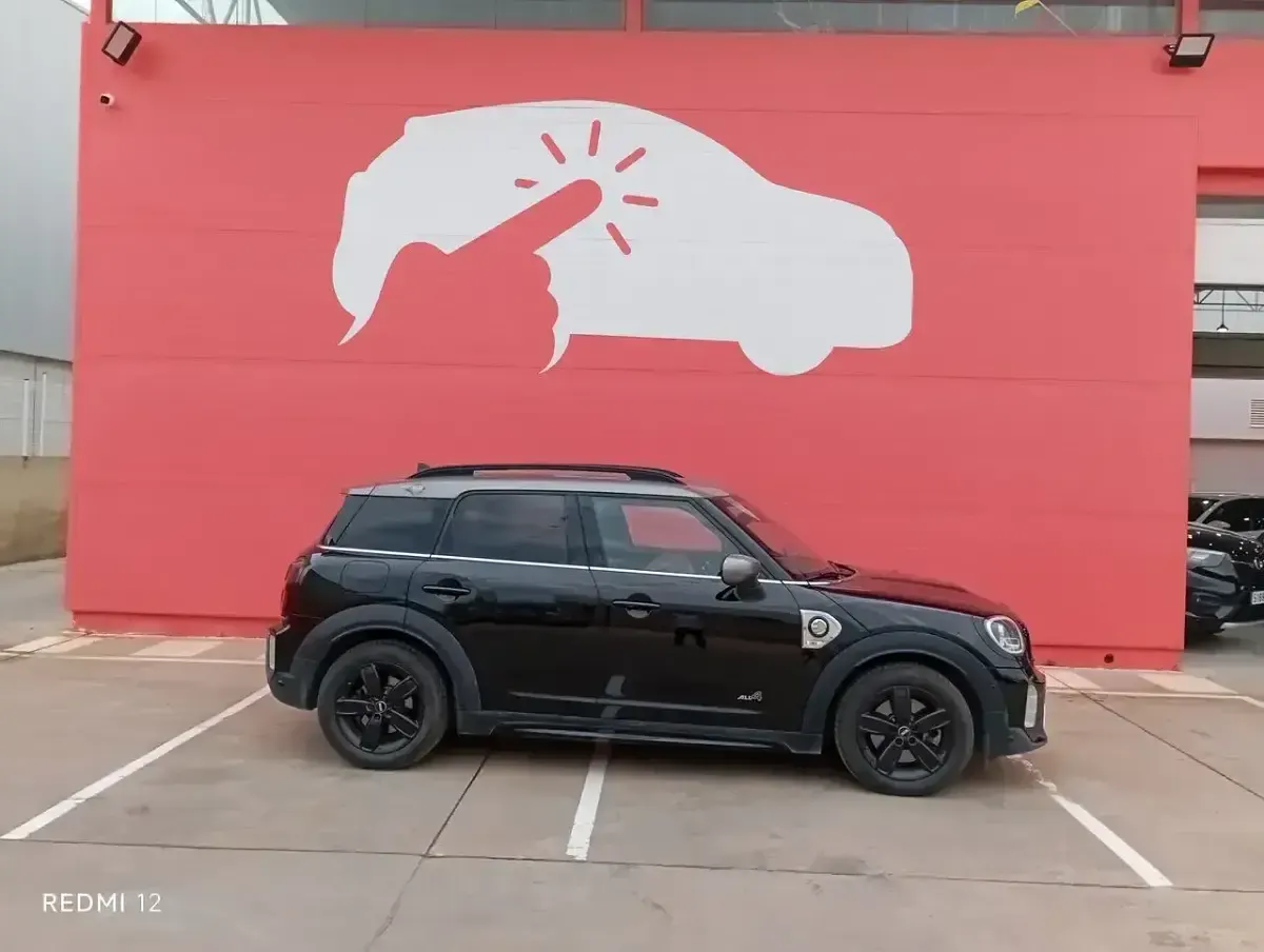 Begagnad Mini Cooper Countryman 220 HK (161 kW) 2021 Svart SUV