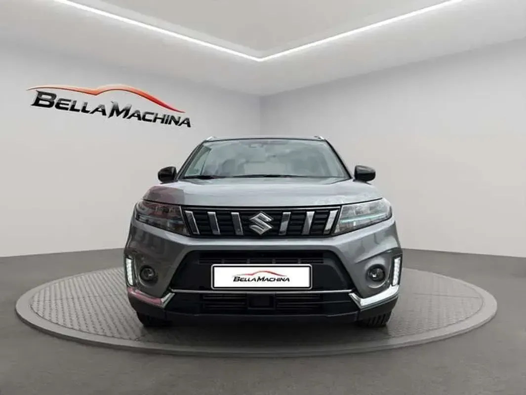 Usado Suzuki Vitara GLX 140 CV (102 kW) 2023 Gris SUV