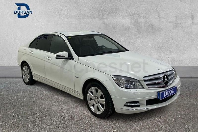 Usado Mercedes C180 Avantgarde 156 CV (114 kW) 2010 Blanco Berlina