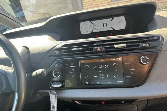 Usado 2021 Citroën C4 SpaceTourer Monovolumen | 14.400 € (Precio justo) - Imagen 1/4