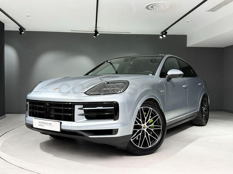 Usado Porsche Cayenne 470 CV (345 kW) 2024 Gris / plata SUV
