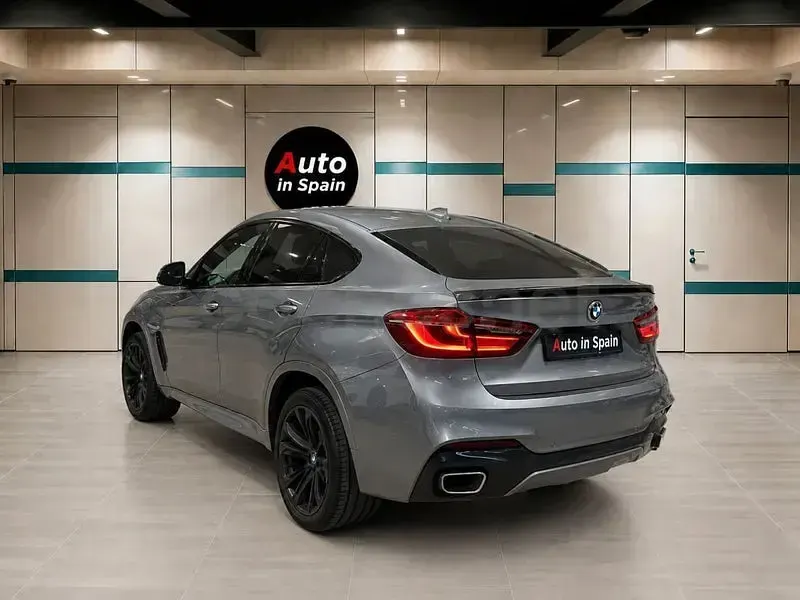 Usado BMW X6 258 CV (189 kW) 2018 Gris / plata SUV