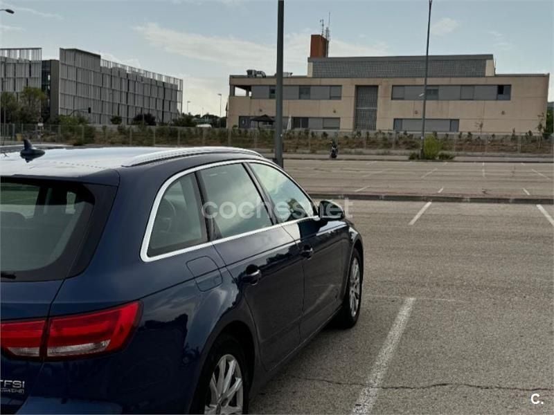 Usado Audi A4 252 CV (185 kW) 2016 Azul Familiar