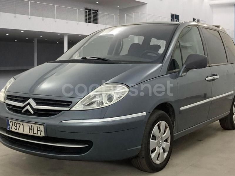 Gris / plata Usado 2012 Citroën C8 Monovolumen | 6499 € (Buen precio) - Imagen 1/4
