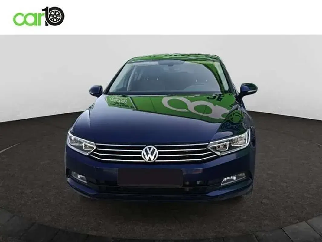 Usado VW Passat Edition 150 CV (110 kW) 2018 Azul Familiar