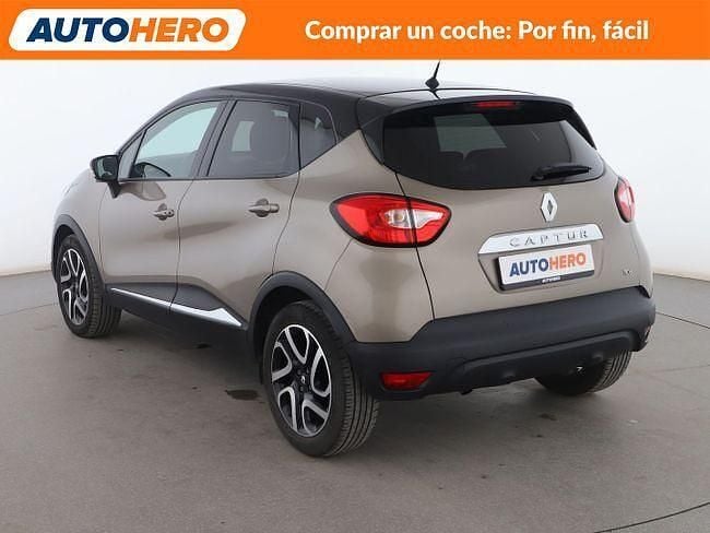 Usado Renault Captur Zen 91 CV (66 kW) 2015 Marrón SUV