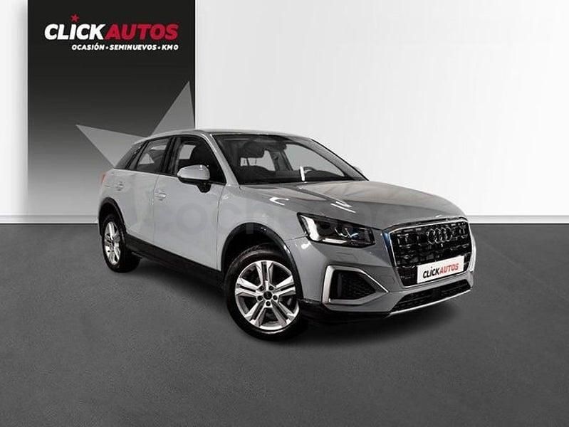 Usado Audi Q2 Advanced Plus 110 CV (80 kW) 2023 Gris / plata SUV