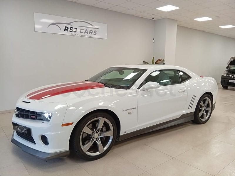 Usado Chevrolet Camaro 405 CV (297 kW) 2011 Blanco Coupe