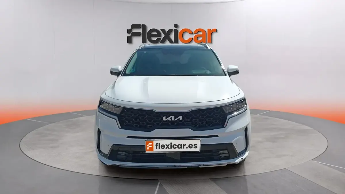 Usado Kia Sorento Plus 232 CV (170 kW) 2024 Blanco SUV