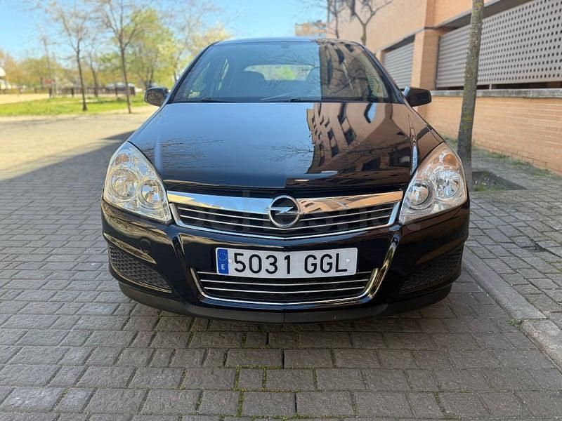 Usado Opel Astra Enjoy 115 CV (84 kW) 2008 Negro Berlina