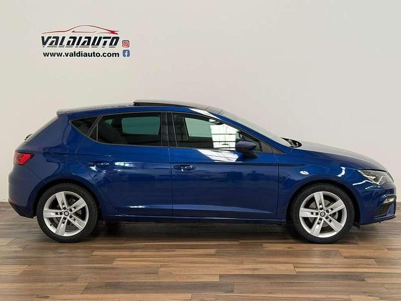 Usado Seat Leon FR 150 CV (110 kW) 2017 Azul Berlina