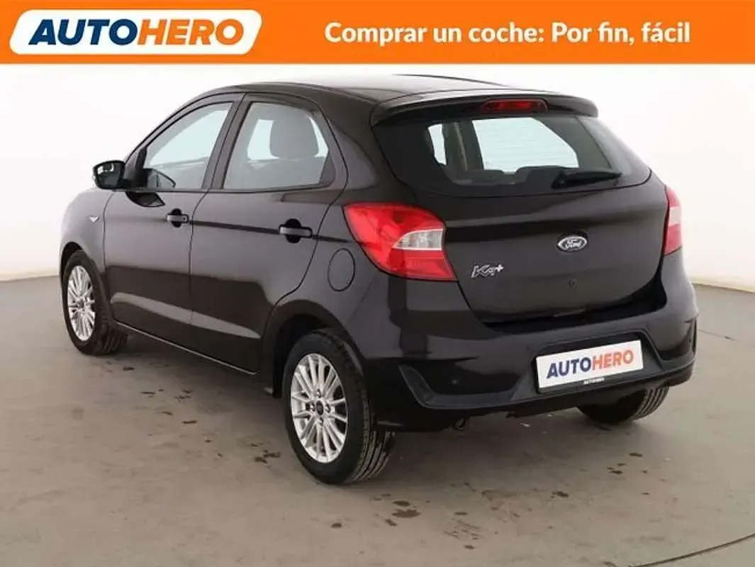 Usado Ford Ka Ultimate 86 CV (63 kW) 2019 Negro Berlina