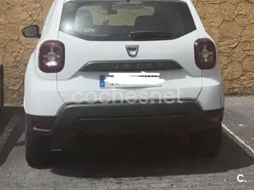 Usado Dacia Duster Essentiel 115 CV (84 kW) 2018 Gris / plata SUV