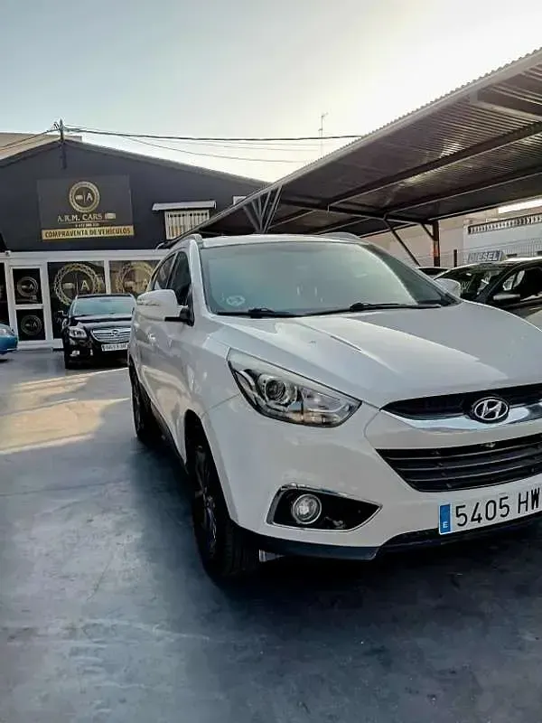 Usado Hyundai ix35 114 CV (83 kW) 2014 Blanco SUV