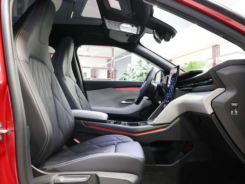 Usado Ford Explorer Premium 210 kW (286 CV) 2024 Rojo SUV