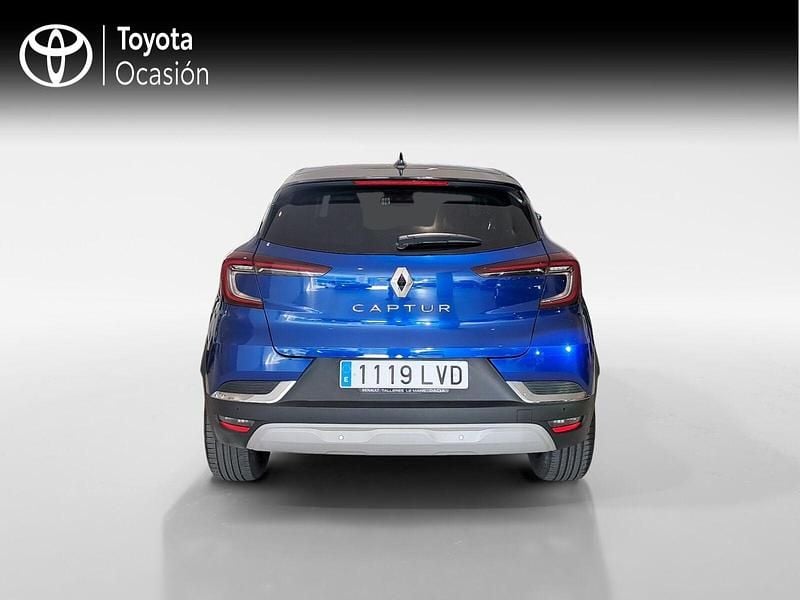 Käytetty Renault Captur 140 HP (102 kW) 2021 Sininen Katumaasturi