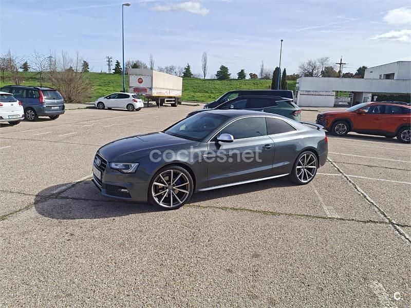 Usado Audi A5 S-Line 245 CV (180 kW) 2014 Gris / plata Coupe