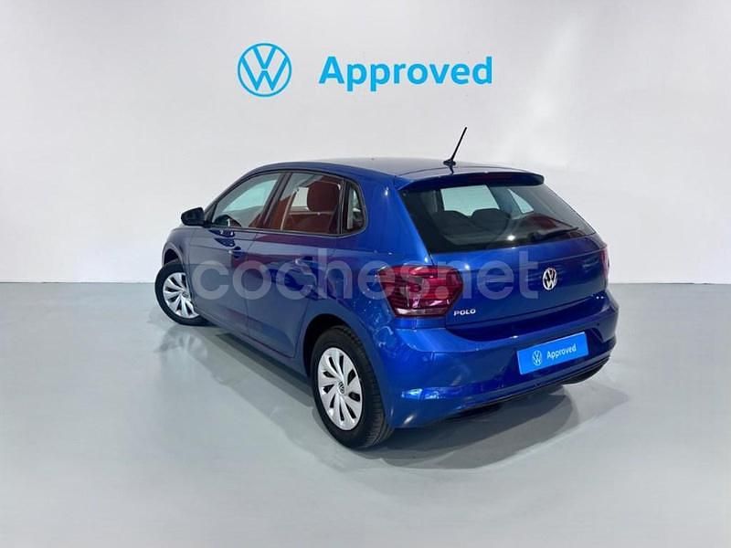 Usado VW Polo Advance 95 CV (69 kW) 2019 Azul Berlina
