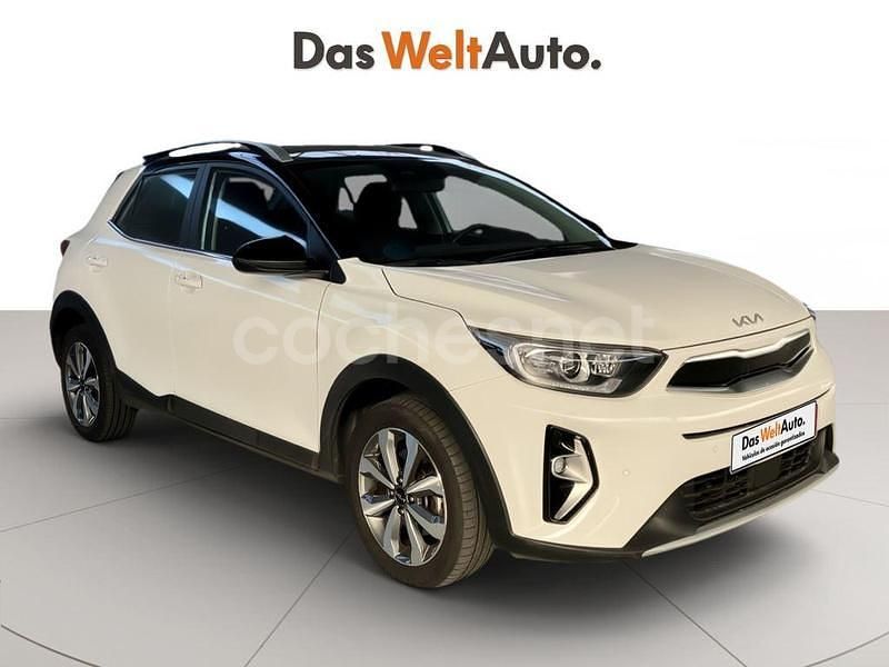 Blanco Usado 2023 Kia Stonic SUV | 15.990 € (Precio justo) - Imagen 1/4