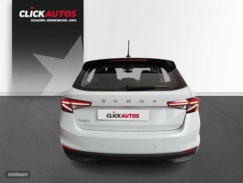 Usado Skoda Fabia Ambition 95 CV (69 kW) 2024 Blanco Utilitario