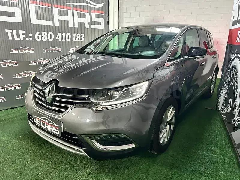 Usado Renault Espace Zen 160 CV (117 kW) 2016 Gris / plata Monovolumen