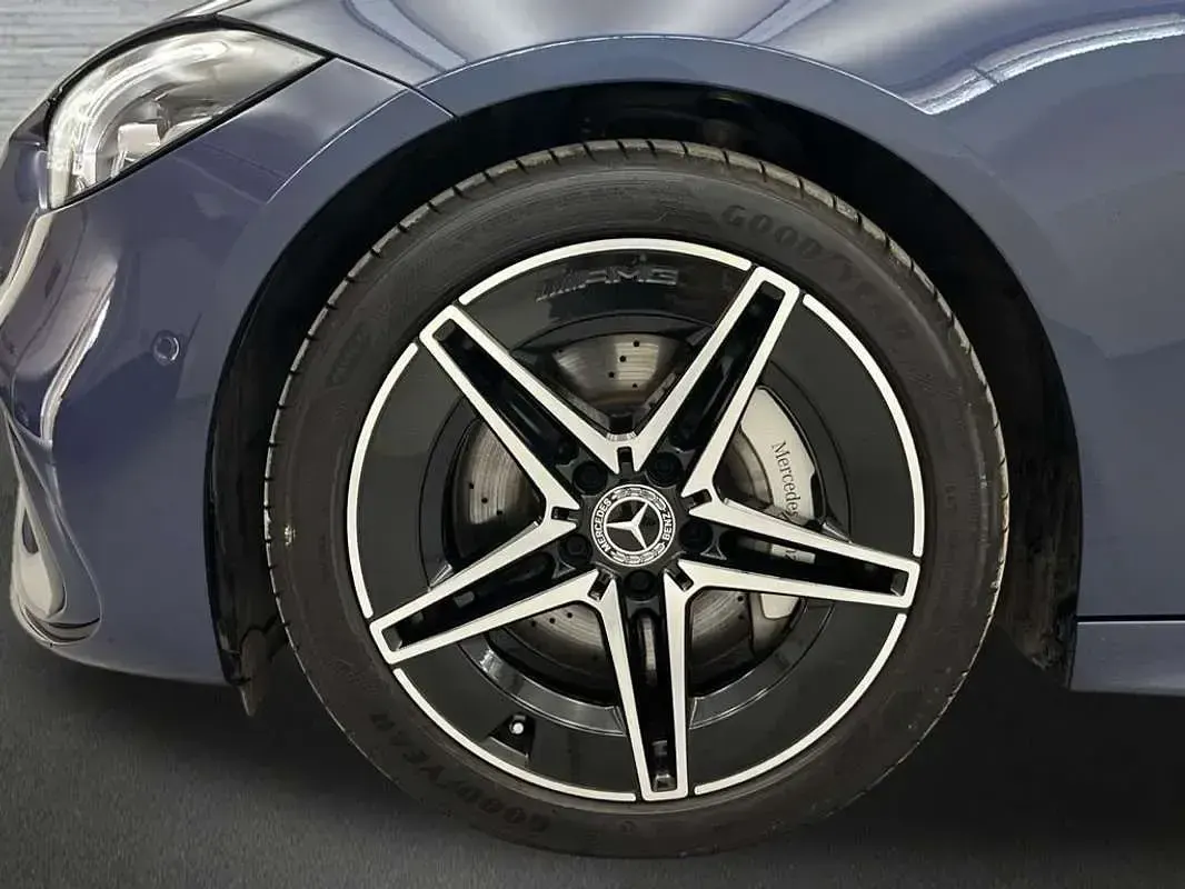 Usado Mercedes C220 200 CV (147 kW) 2024 Familiar