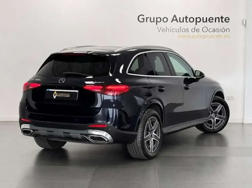 Usado Mercedes GLC300e AMG 313 CV (230 kW) 2024 Azul SUV
