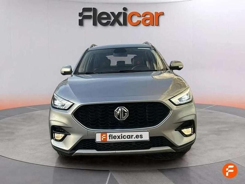 Usado MG ZS Luxury 111 CV (81 kW) 2023 Gris SUV
