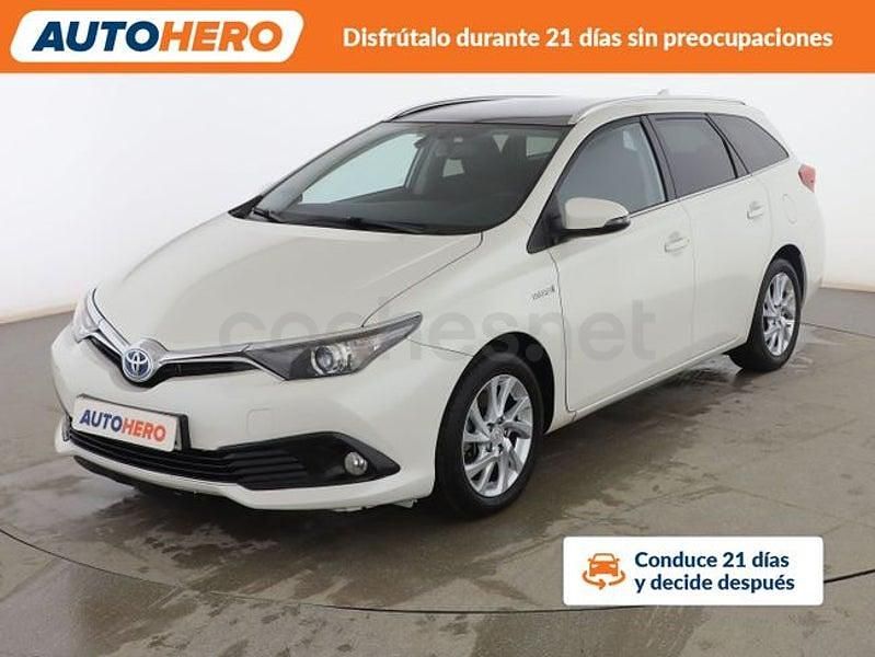 Blanco Usado 2017 Toyota Auris Hybrid Active Familiar | 16.399 € (Precio justo) - Imagen 1/3
