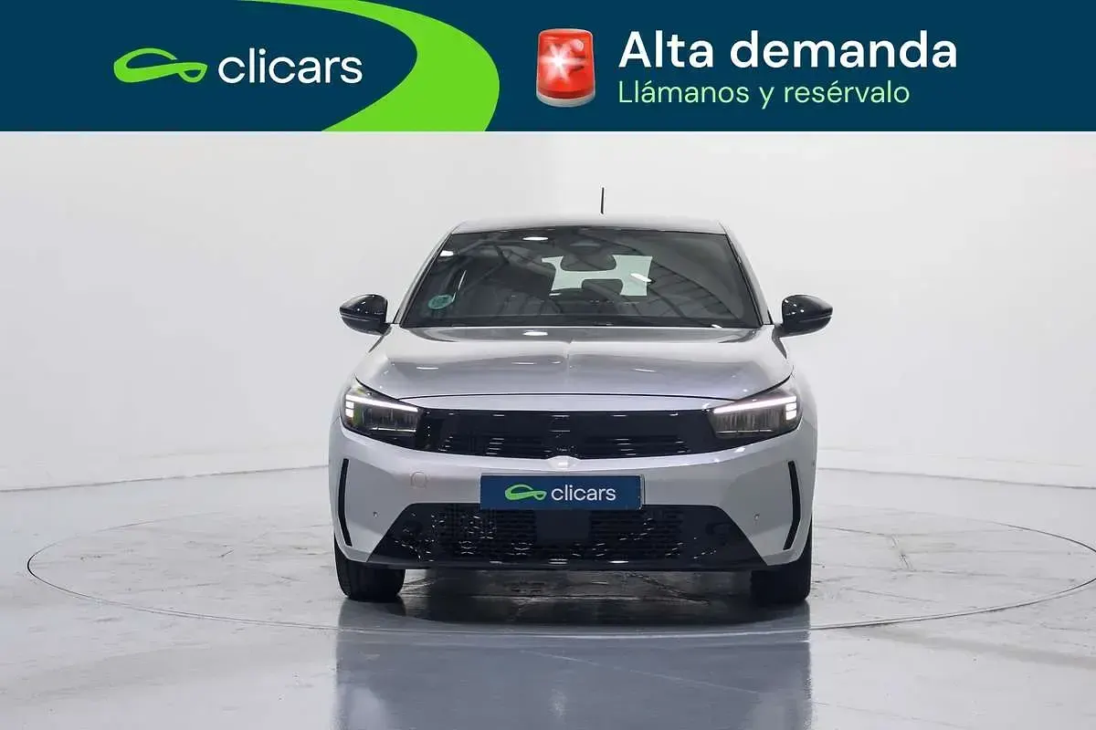 Usado Opel Corsa S 101 CV (74 kW) 2025 Plateado Utilitario