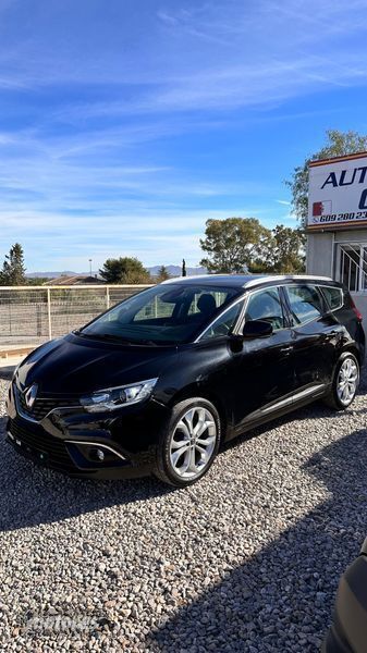 Usado Renault Scénic IV Zen 150 CV (110 kW) 2019 Negro Monovolumen