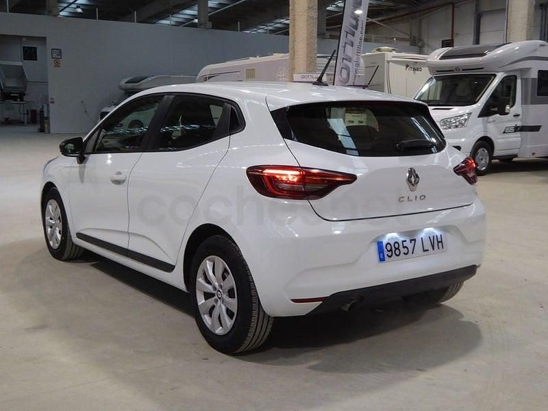 Usado Renault Clio V Business 65 CV (47 kW) 2022 Blanco Berlina