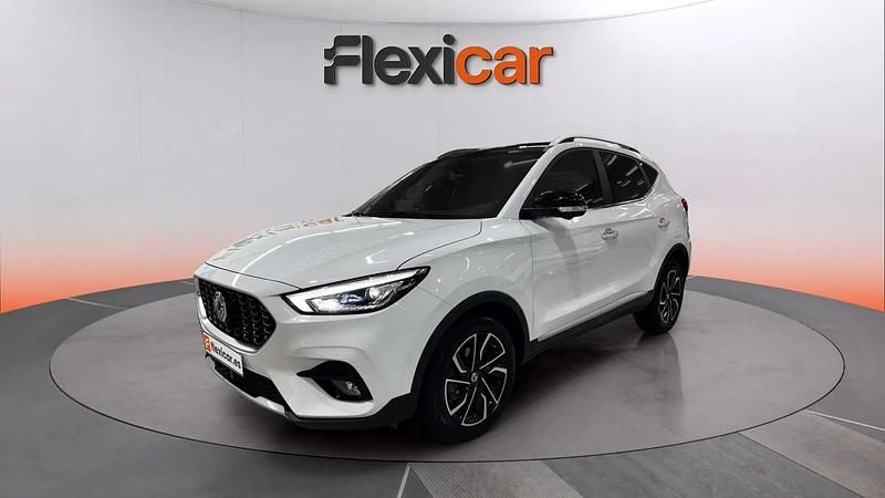 Usado MG ZS Luxury 111 CV (81 kW) 2024 Blanco SUV