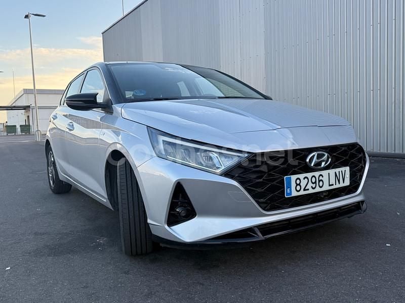 Occasion Hyundai i20 100 ch (73 kW) 2021 Gris Berline