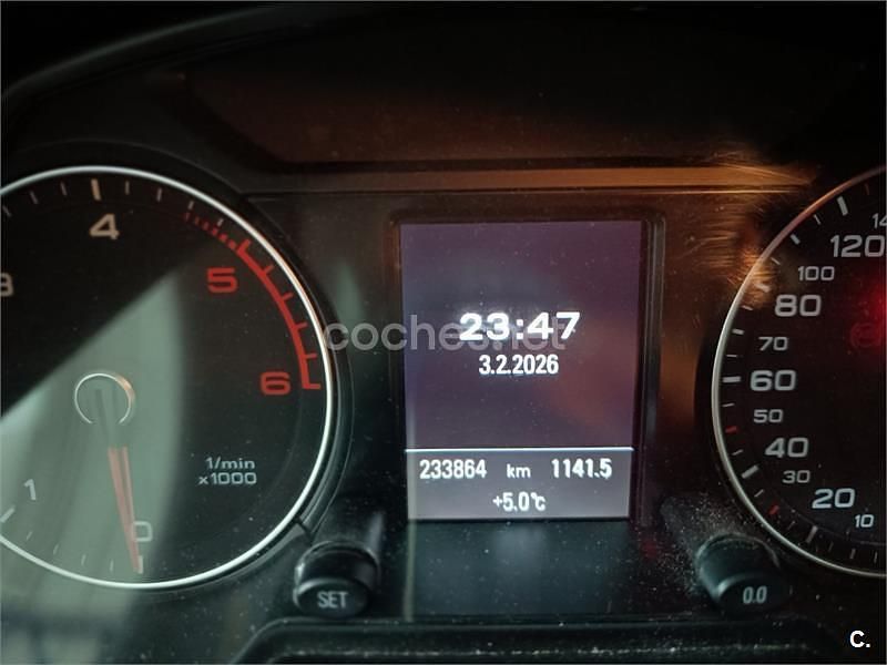 Usado Audi Q5 Attraction 150 CV (110 kW) 2015 Blanco SUV