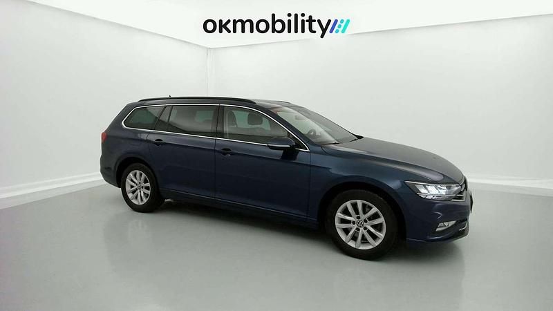 Usado VW Passat 150 CV (110 kW) 2021 Azul Familiar