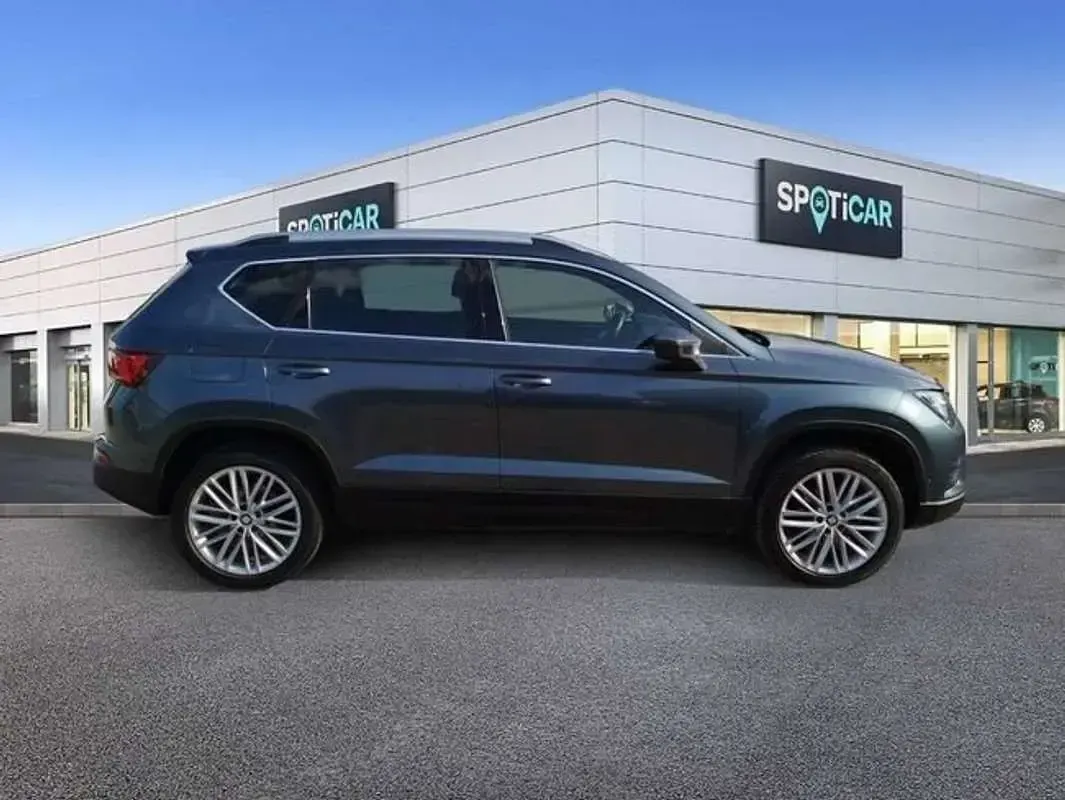Usado Seat Ateca Ecomotive 116 CV (85 kW) 2018 Gris SUV