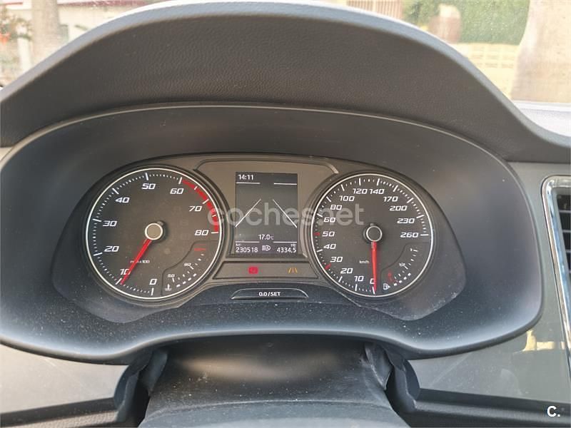 Usado Seat Ateca Business 115 CV (84 kW) 2016 Gris / plata SUV