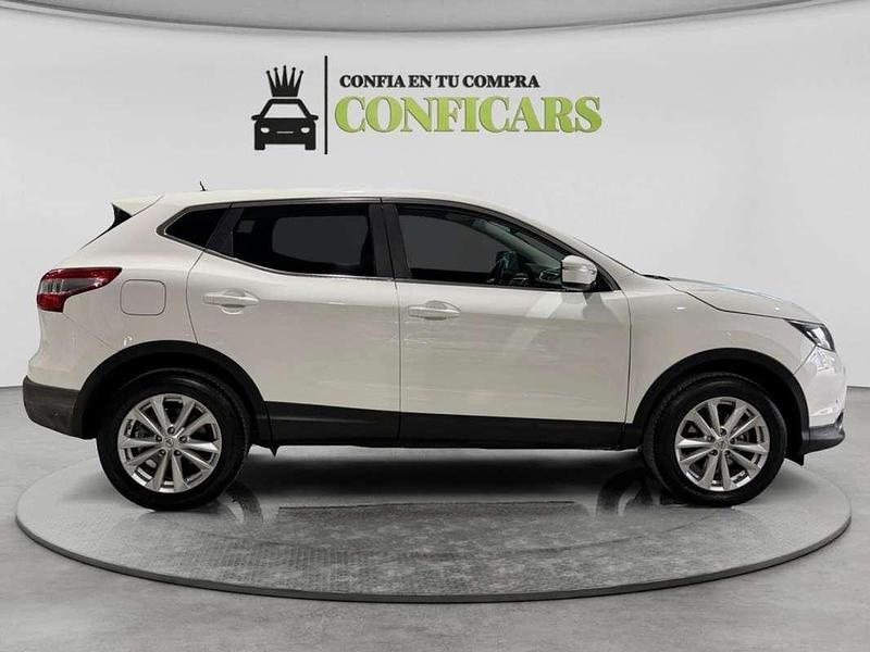 Usado Nissan Qashqai Tekna 110 HP (80 kW) 2014 Branco SUV