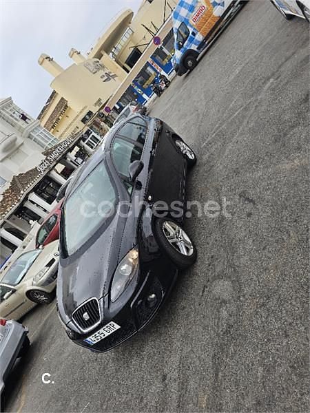 Negro Usado 2009 Seat Altea XL Monovolumen | 6699 € (Caro) - Imagen 1/4